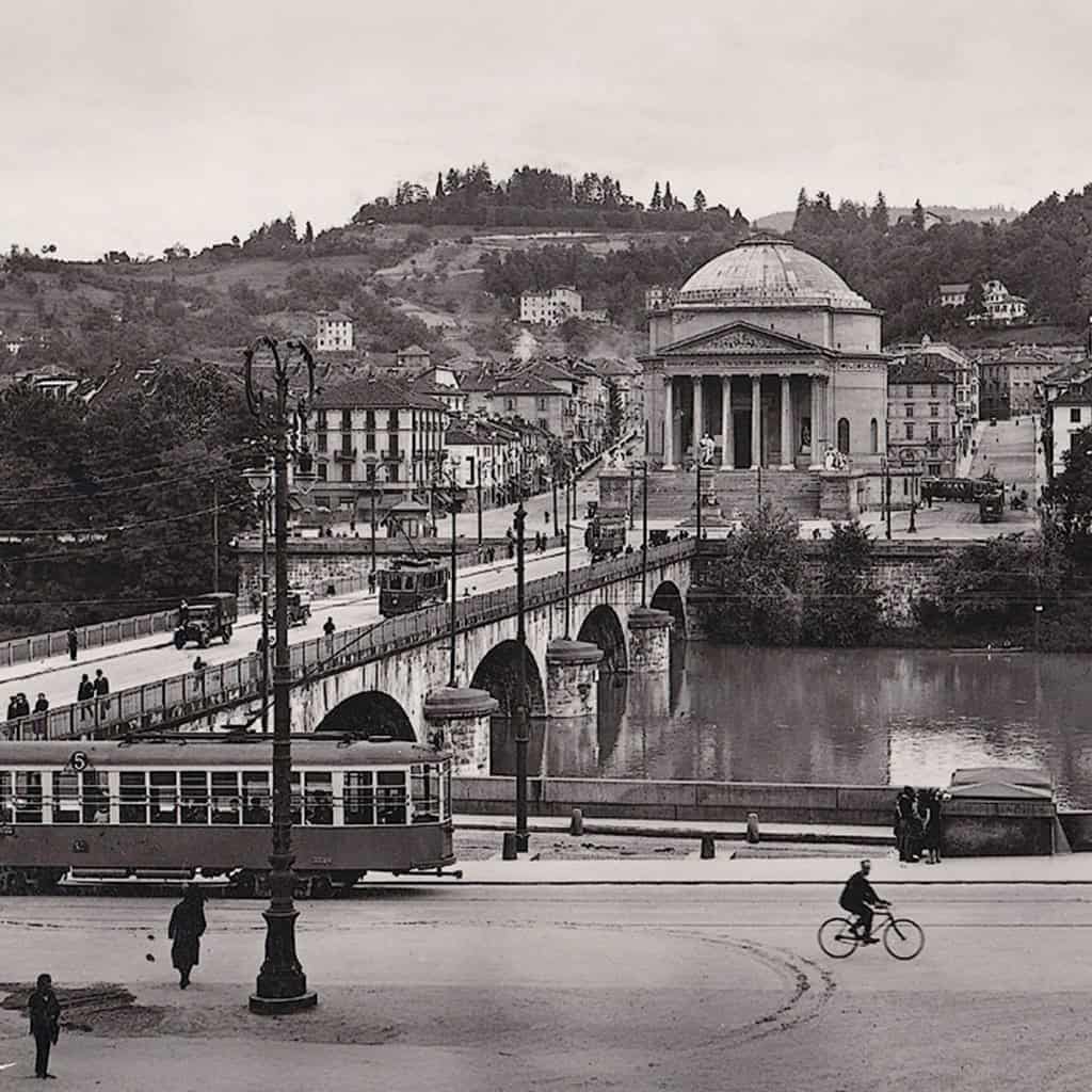 1694 - 1995